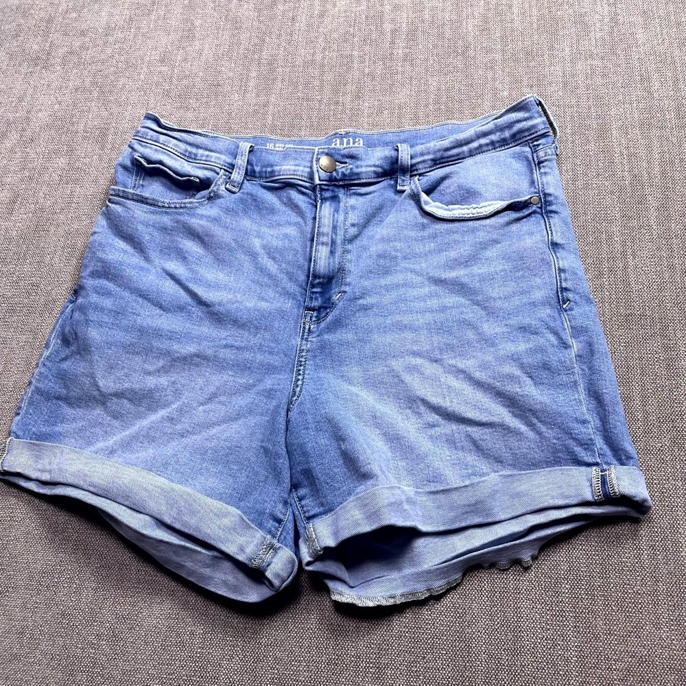 ana A New Approach Women 16 Blue Denim High Rise Cuffed Midi Shorts 5 Inseam